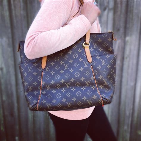 lv totally mm dimensions|louis vuitton totally mm monogram.